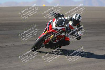 media/Nov-06-2023-Moto Forza (Mon) [[ce023d0744]]/3-Intermediate Group/Session 2 (Bowl)/